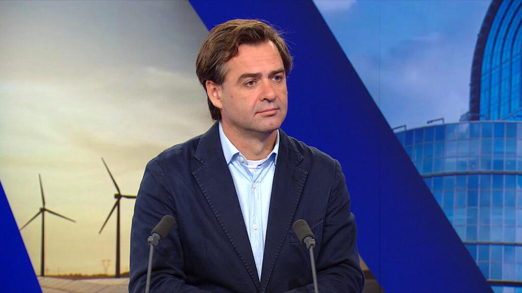 Nicu Popescu.