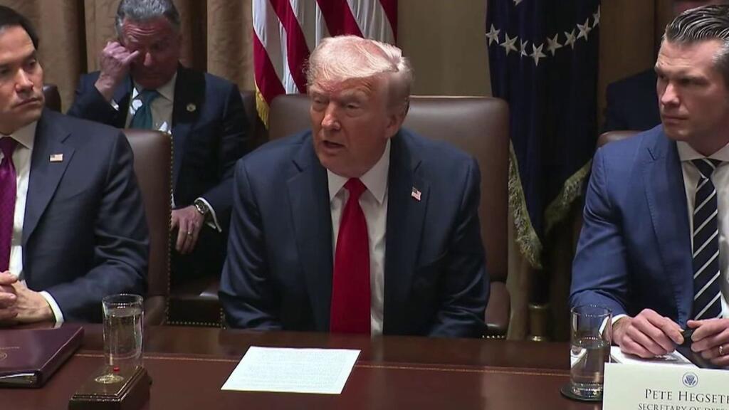 États-Unis : Donald Trump annonce des droits de douane de 25% sur les produits européens.