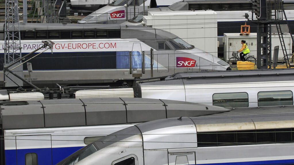 În Franța, TGV-ul vinde 1,6 milioane de bilete pentru perioada Crăciunului, până la 10 trenuri pe minut.