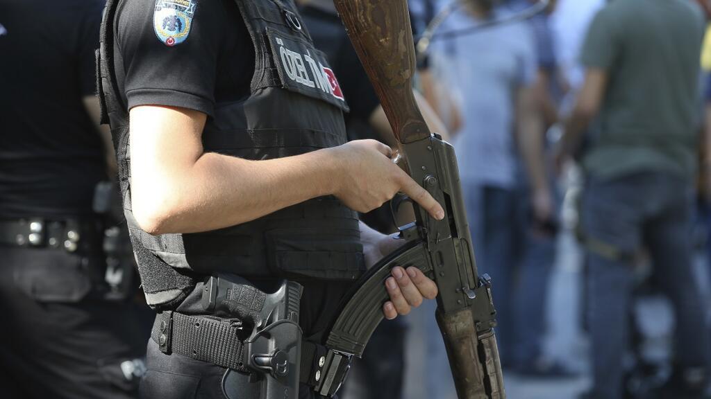 Turquie: 115 membres présumés du groupe État islamique arrêtés avant les fêtes de fin d’année