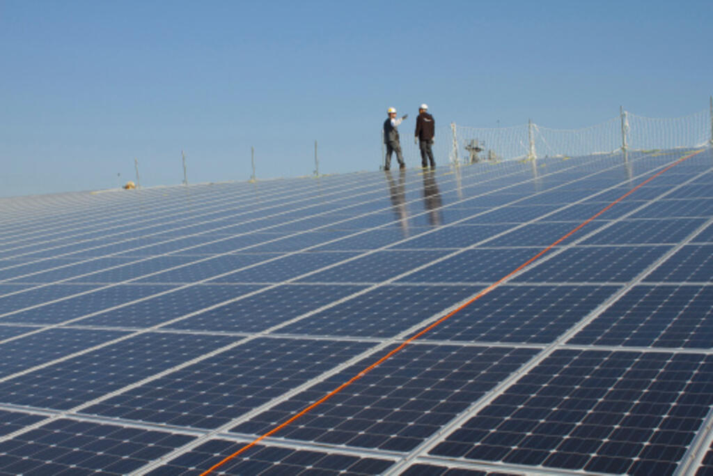 Le projet de centrale solaire Sénergy dans la région de Thiès (Sénégal)