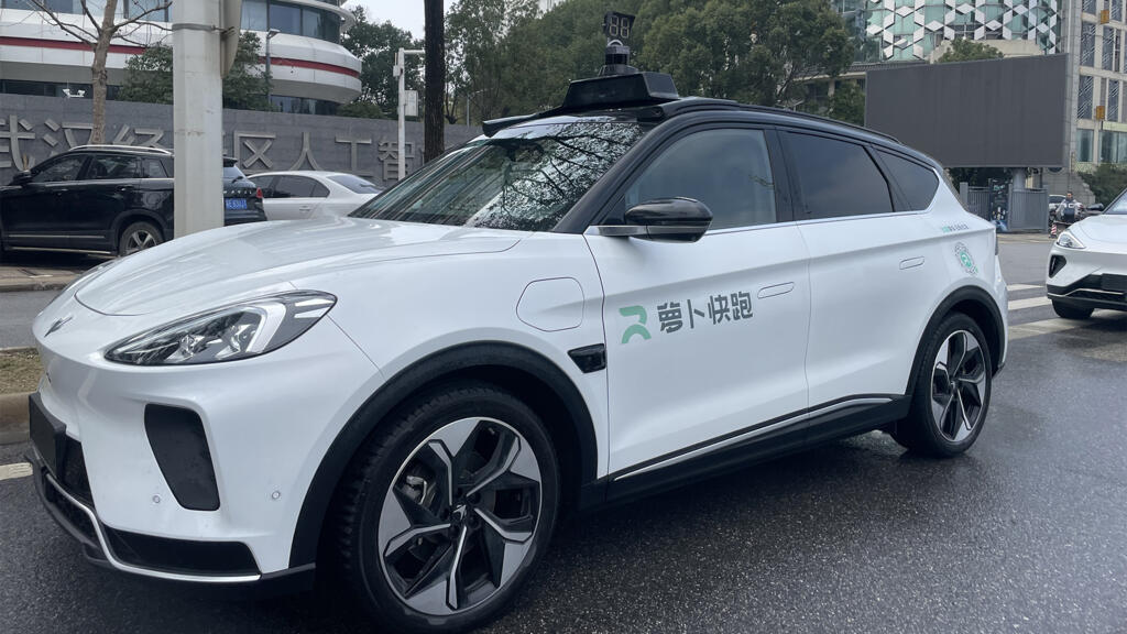 Taxi robot à Wuhan.