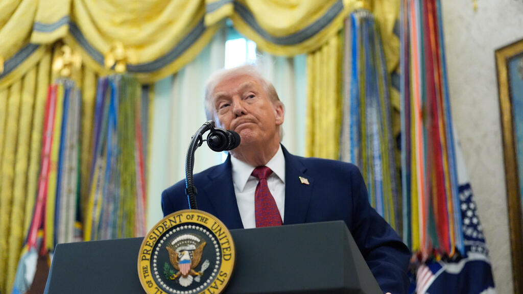 Tổng thống Mỹ Donald Trump phát biểu trong buổi lễ trao tặng huy chương bảo vệ biên giới với Mêhicô, tại Nhà Trắng, Washington, Hoa Kỳ ngày 15/12/2025.