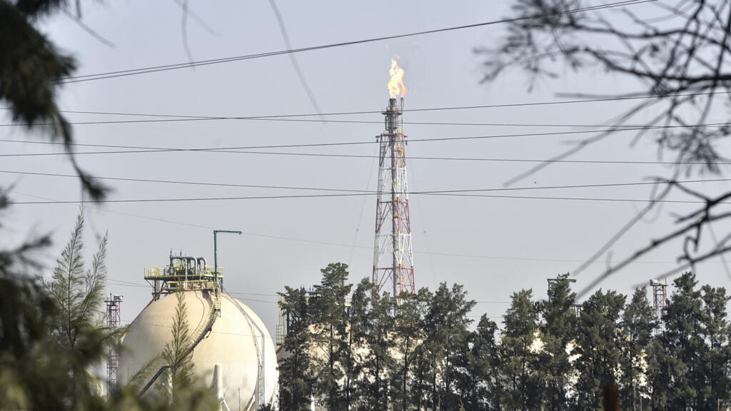 甲烷排放：化石能源企业为何不关闭污染阀门？