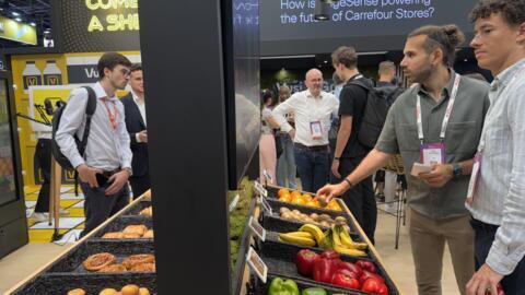 Sur le stand de Vusion group à VivaTech.