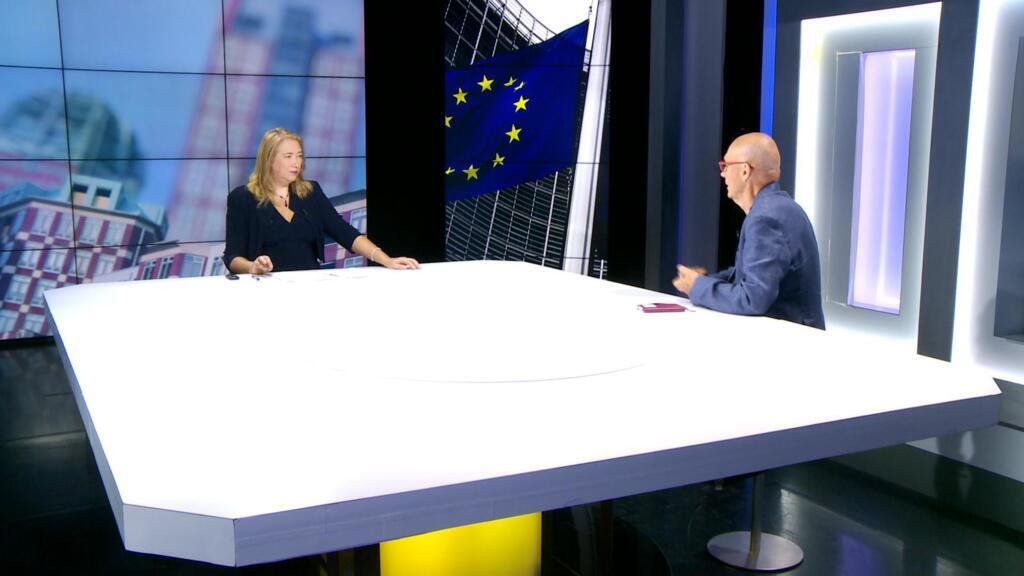 Pascal Lamy et Caroline de Camaret en studio pour Ici l'Europe.