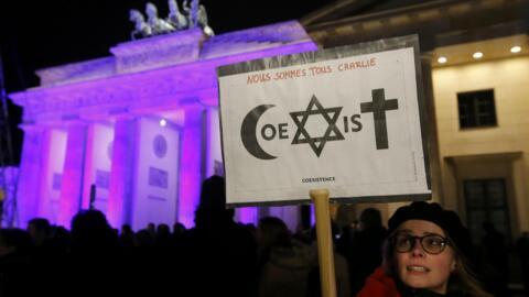 برنامه جدید حزب دموکرات مسیحی آلمان مسلمانان را به حفظ ارزش های غربی و رعایت حق حیات اسرائیل مجبور می‌کند.