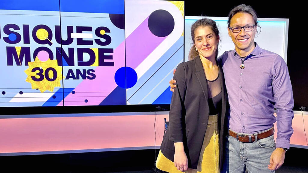 Lia et Carlos Calvache à RFI.
