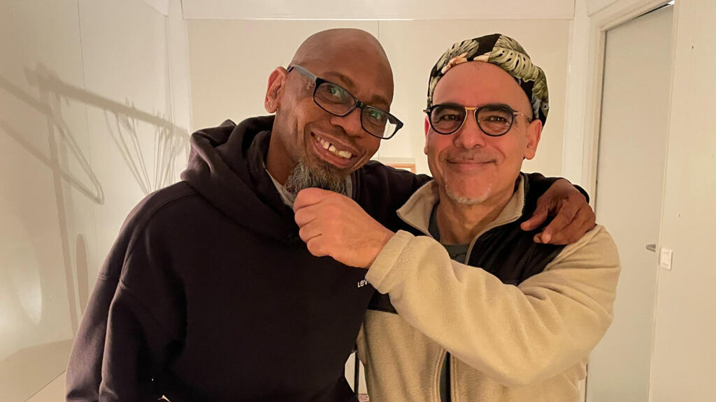Reggie Washington et Jacques Schwarz-Bart, deux complices unis par un même engagement.