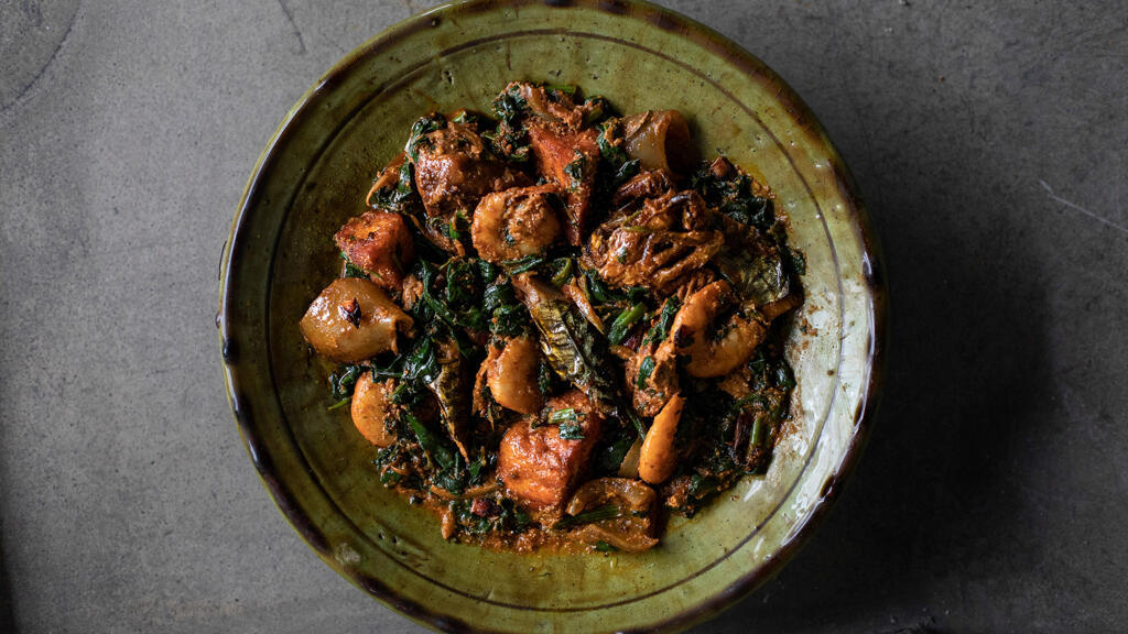 Mantindjan, reine des sauces feuilles, Le goût de Cotonou de Georgiana Viou.