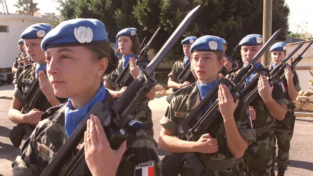Femmes soldats de l'armée française au Liban (Unifil) en 2001.