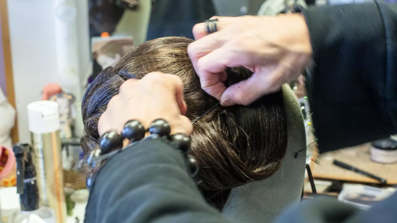 Za Kulisami Parizhskoj Opery 3 Pricheska Dlya Princessy