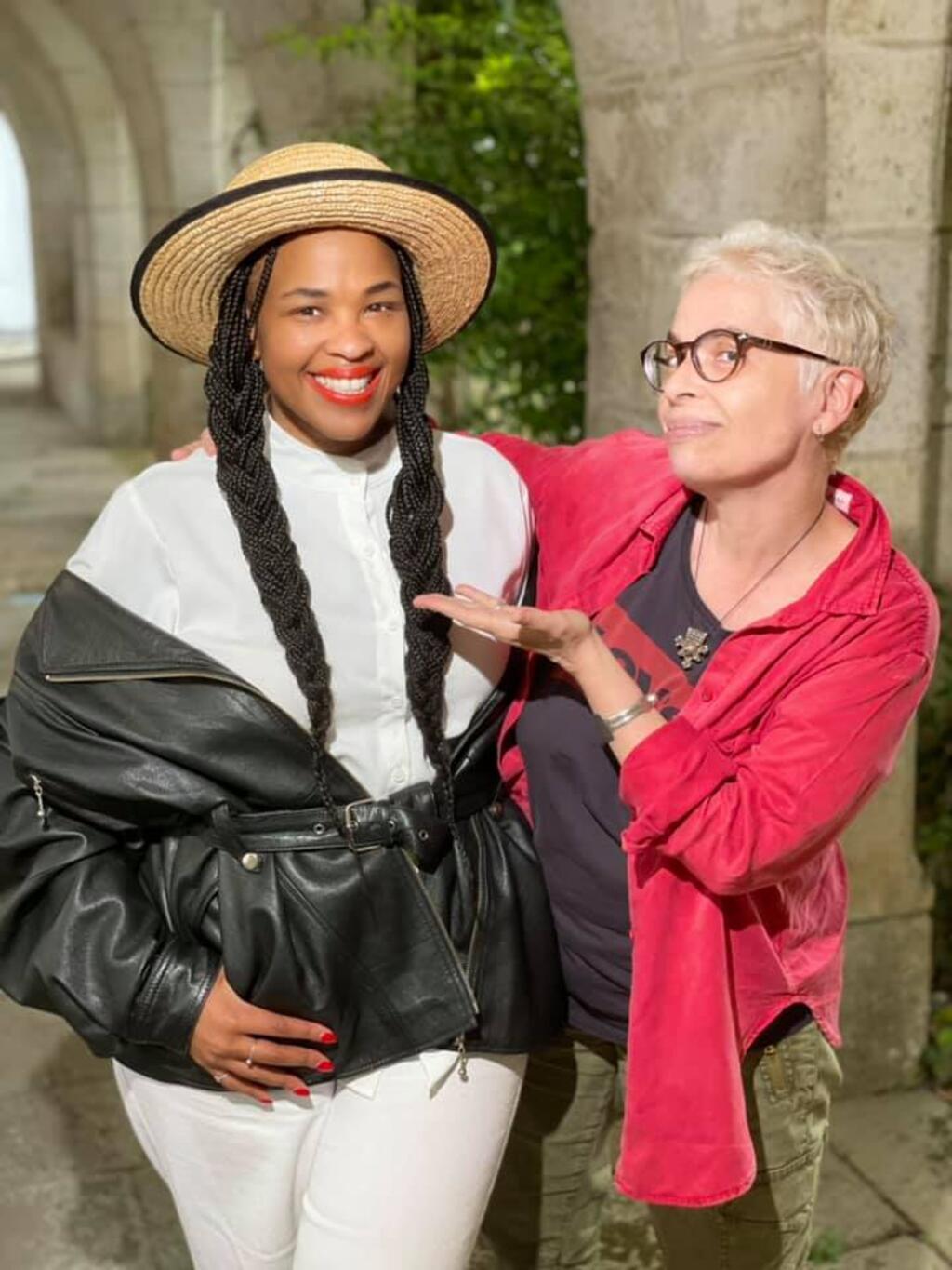Pilani Bubu et Laurence Aloir.