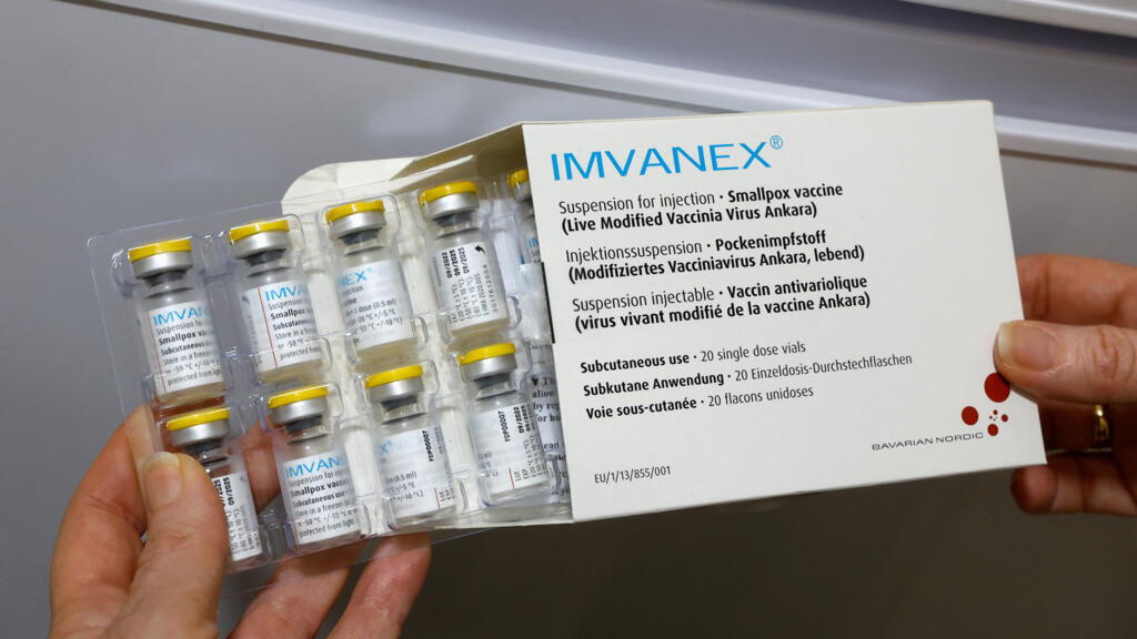 O Brasil receberá 20 mil doses da vacina contra a varíola em setembro, por meio de convênio com a Organização Pan-Americana da Saúde. 