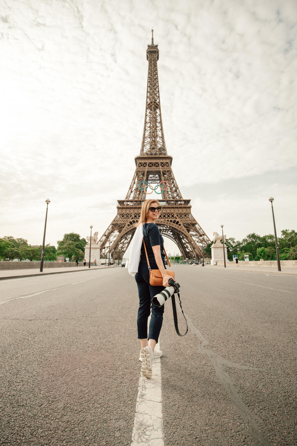 Fotógrafa Camilla Cepeda constata que movimento turístico em Paris em julho "não tem nada a ver" com o habitual para o mês.
