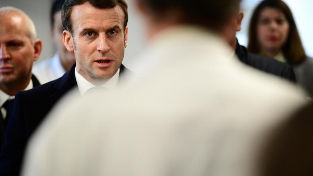 «Il est des biens et des services qui doivent être placés en dehors des lois du marché», a déclaré le président Emmanuel Macron le 12 mars 2020.