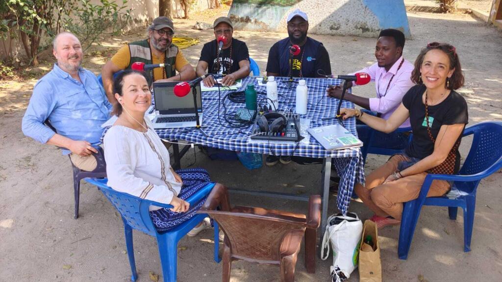 Anne-Cécile Bras et ses invités, de gauche à droite : Nicolas Roussin, Souhaiel Laarif, André Koffi, Ermann Mopo Kayi, Cédric Tuyisengu et Nina Giotto.