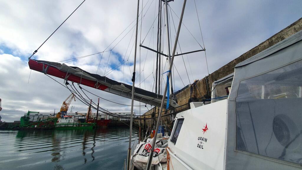 Le bateau Grain de Sail amarré à Brest.