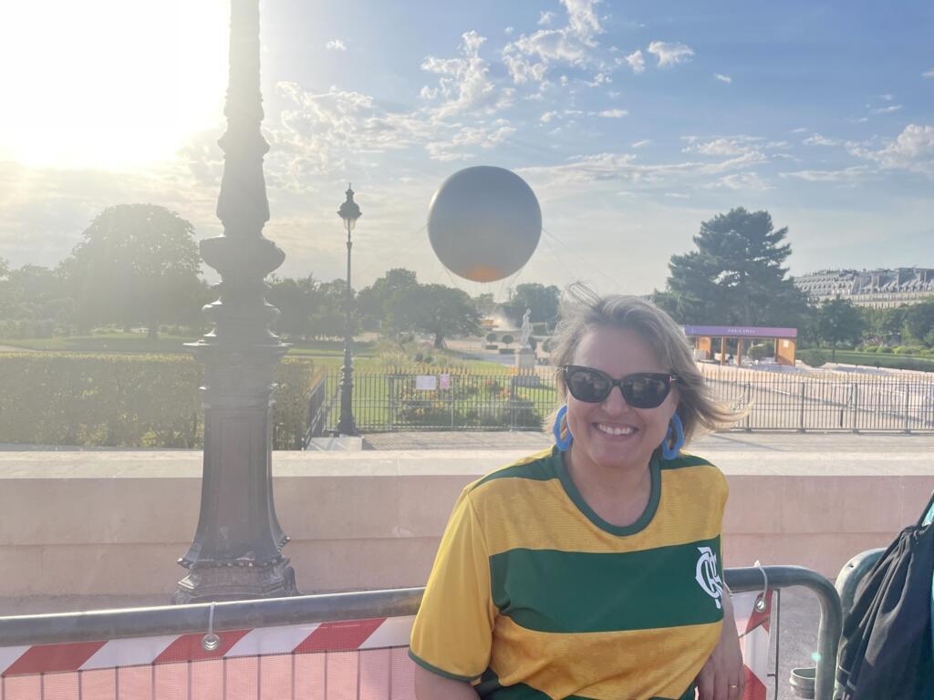 Para Simone Souza, pira em formato de balão remete a desafios das Olimpíadas. 