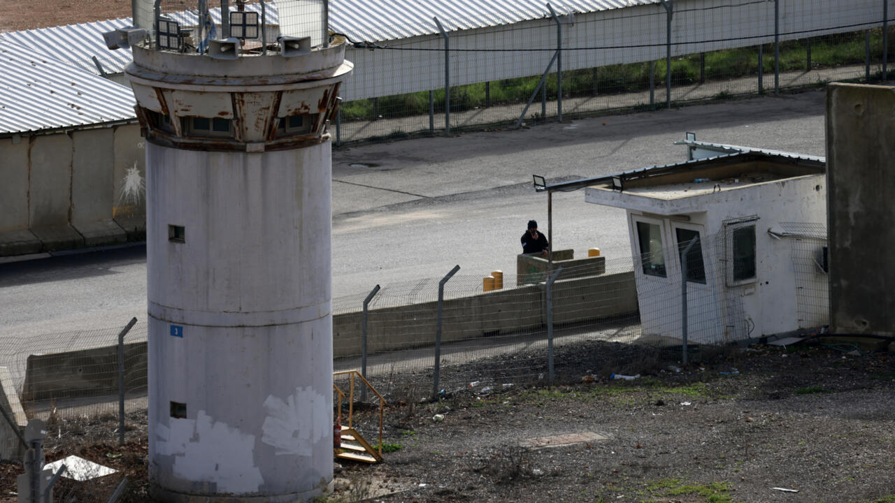 La Cour suprême israélienne ordonne l'amélioration des conditions de détention des prisonniers palestiniens
