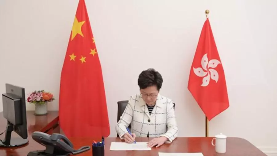 港区国安法30日深夜由港府公布即时实施，特首林郑月娥签署该法，并已刊宪生效。