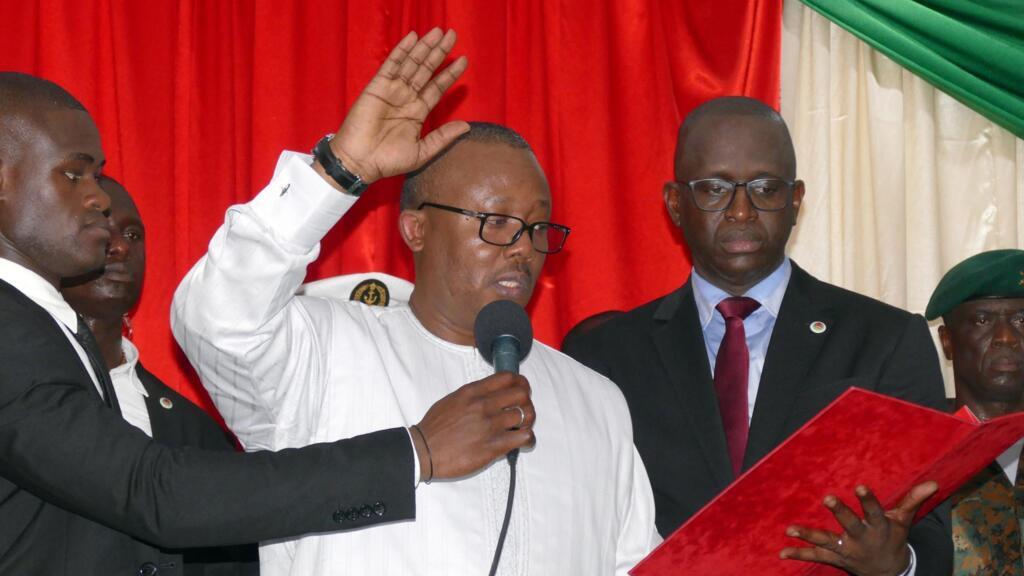 Umaro Sissoco Embalo lors de sa prestation de serment à Bissau, le 27 février 2020.
