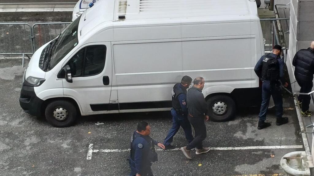 O brasileiro Edi Maikel dos Santos Silva está preso na França há dois anos e meio, acusado de abusos e agressões sexuais contra menores de idade.