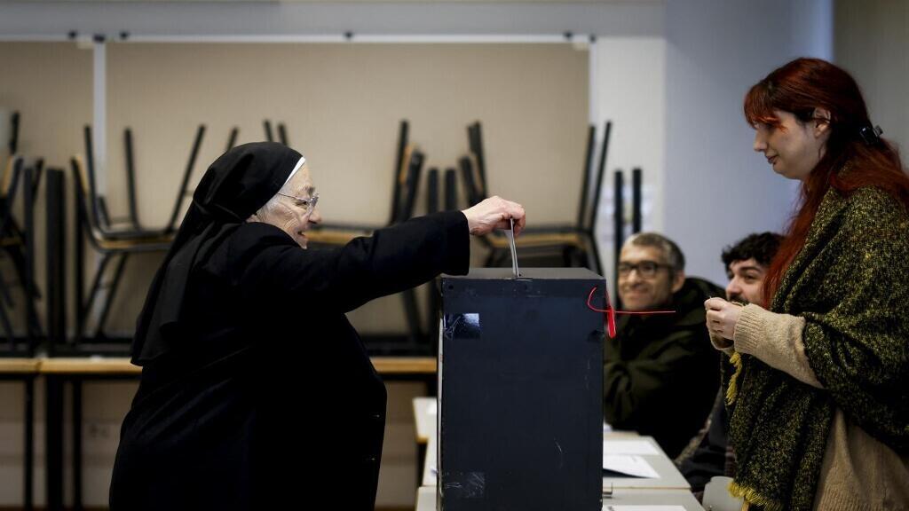 Présidentielle au Portugal: «L'extrême droite a une chance très faible d'être élue»