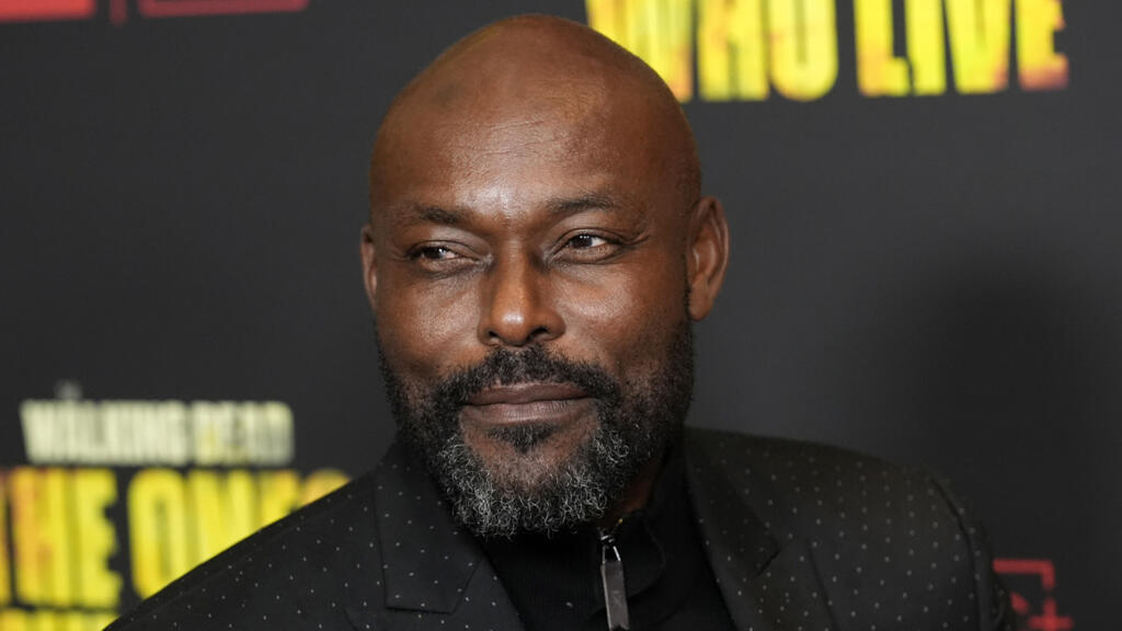 Jimmy Jean-Louis, acteur, mannequin, réalisateur et auteur haïtien, le 7 février 2024, à Los Angeles.