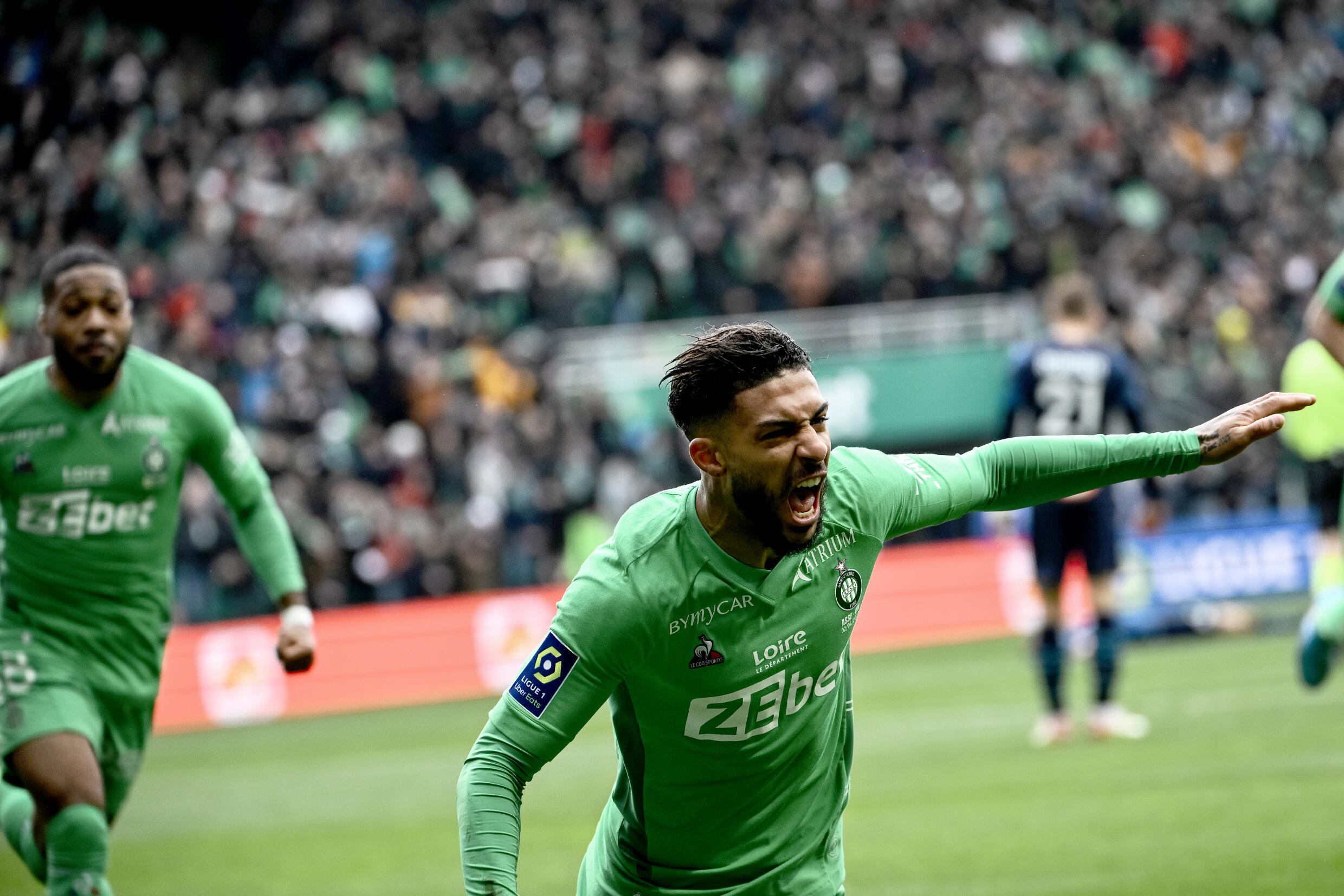 Сент этьен гавр трансляция. Чемпионат европы по футболу в сент-этьене. Сент-этьен (футбольный клуб). Сент этьен фк. Открытие чемпионата сент-этьене.