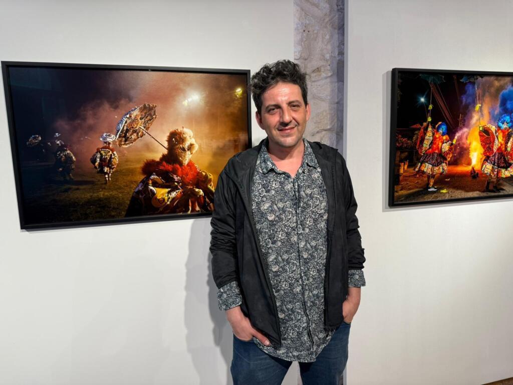 O fotógrafo francês, Vincent Rosenblatt: exposição dedicada aos bate-bolas na Galeria Salon/H, no 6º distrito de Paris.