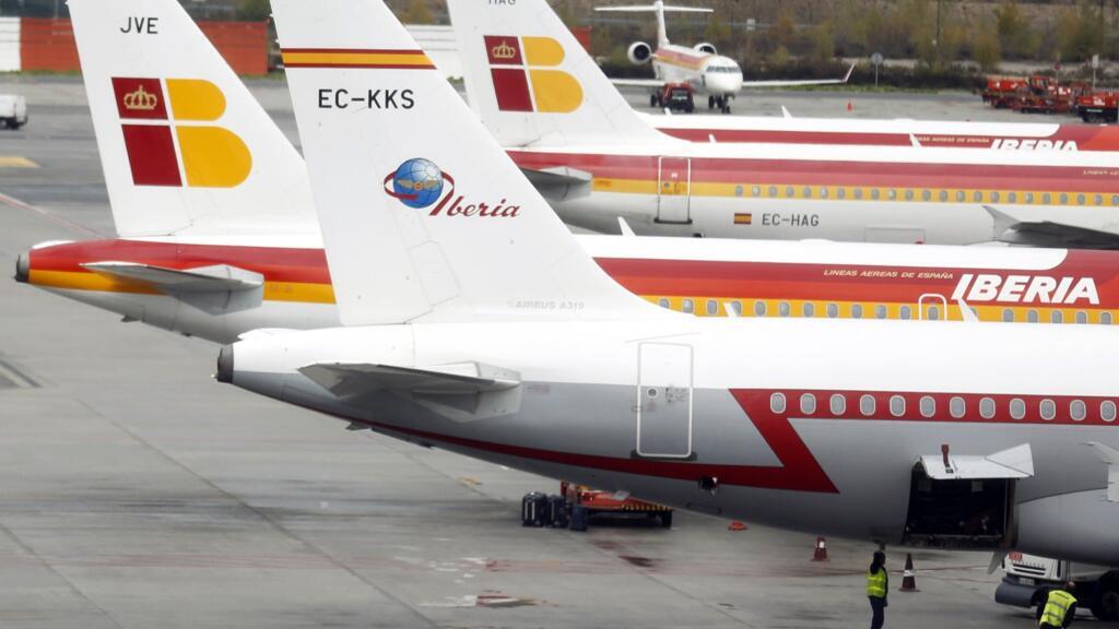 Le Venezuela révoque les licences de six compagnies aériennes sur fond d'escalade avec Washington