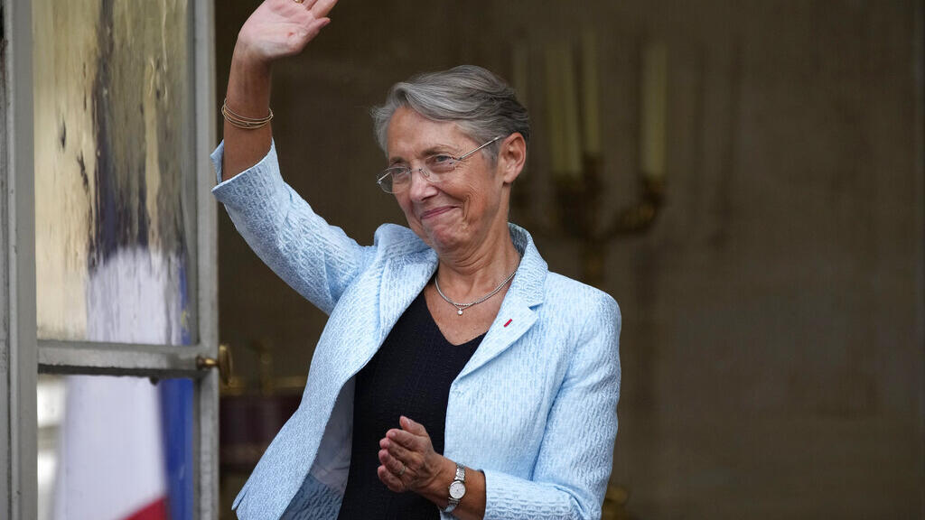 Damien Abad, premi&egrave;re &eacute;pine du premier Conseil des ministres du gouvernement Borne