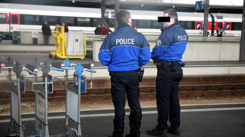 La police vaudoise en gare de Lausanne en Suisse. [Image d'illustration]