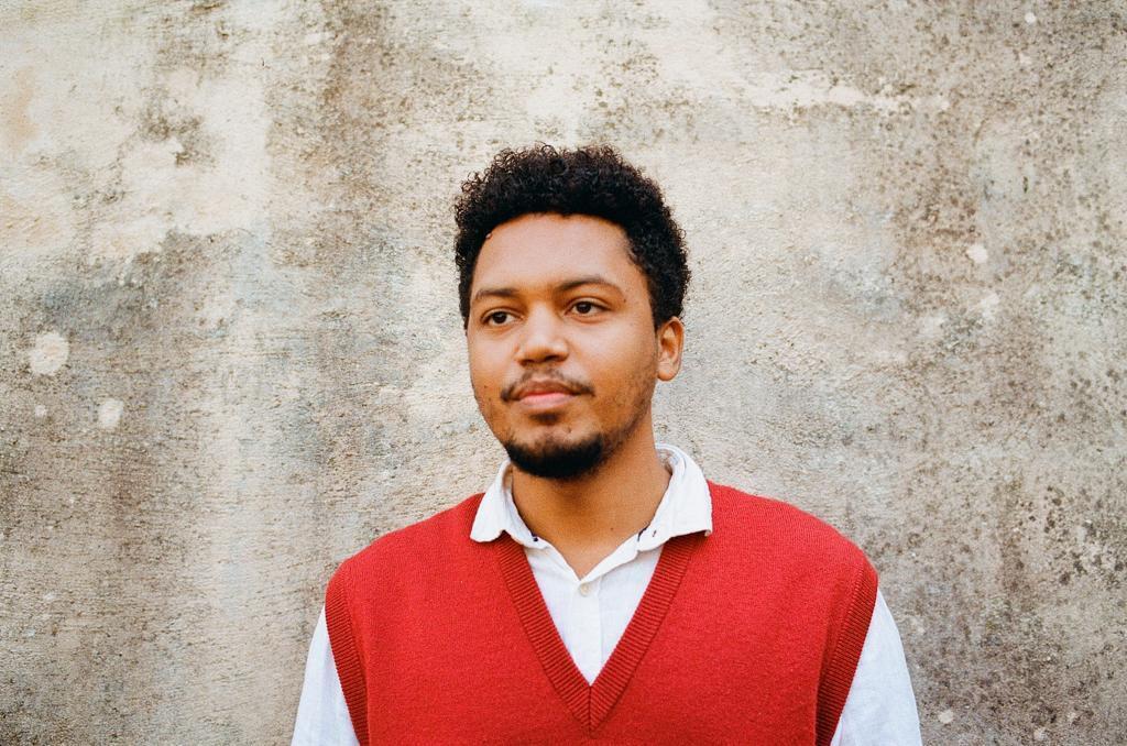 Lucas Limeira, ator de "Estranho Caminho", esteve presente no Festival Cinélatino, em Toulouse, sudoeste da França. (20/03/24)