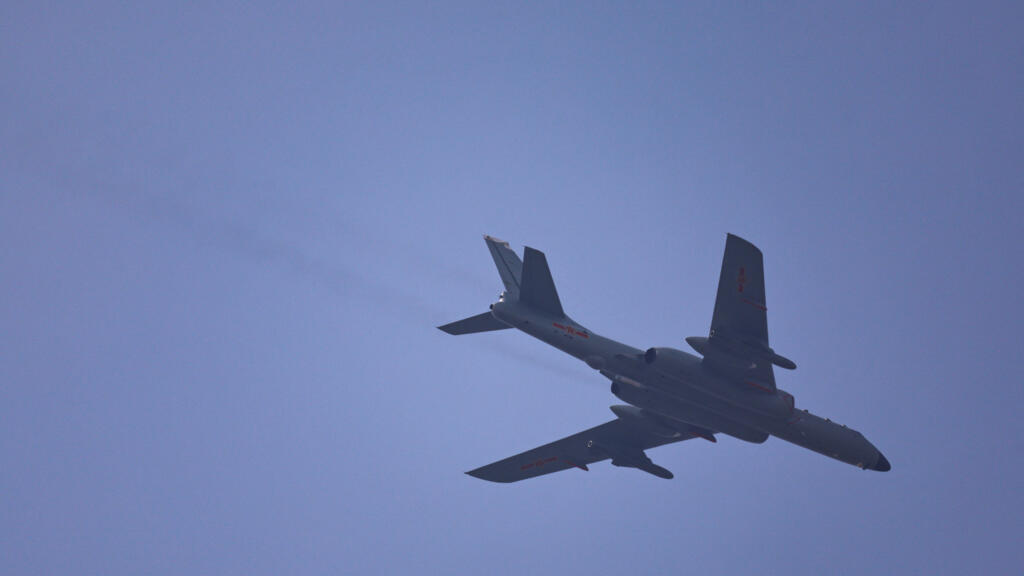 特习会前 中国官媒报道轰炸机在台湾周边“对抗演练”