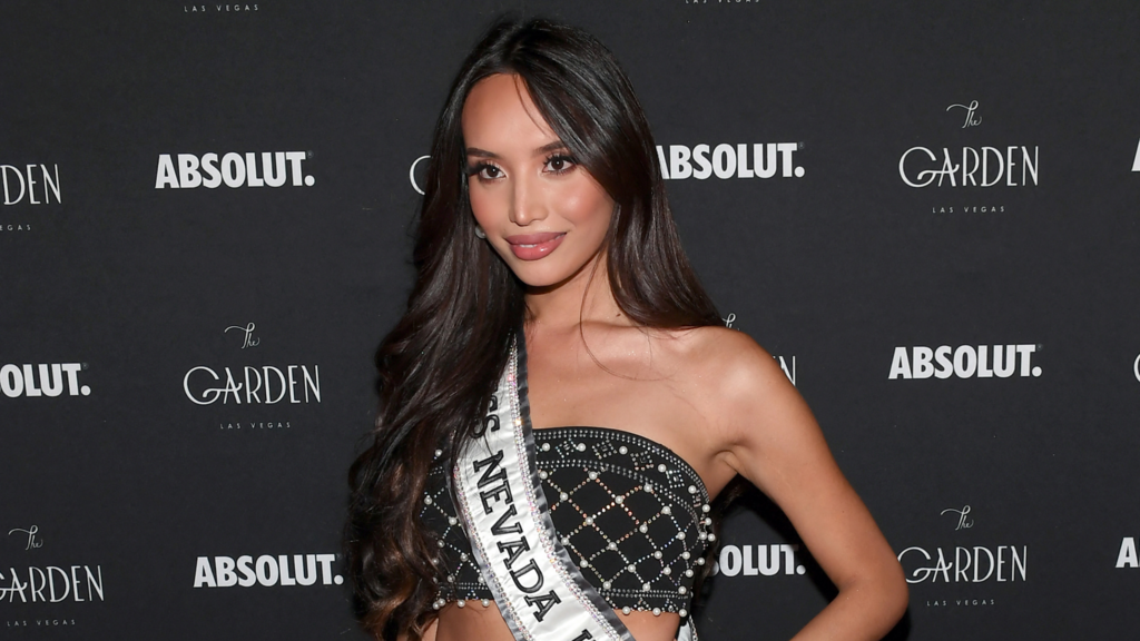Kataluna Enriquez, la Miss Nevada 2021, est la première femme transgenre à participer au cours Miss America. Ici en juillet 2021, à Las Vegas.