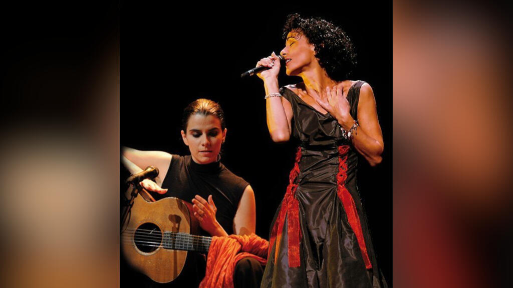 Angélique Ionatos et Katerina Fotinaki.