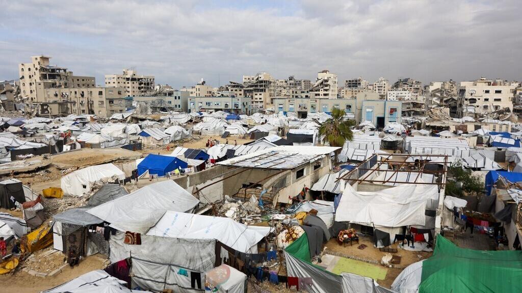 Gaza: 13 morts dont 5 enfants dans des frappes israéliennes, selon la Défense civile