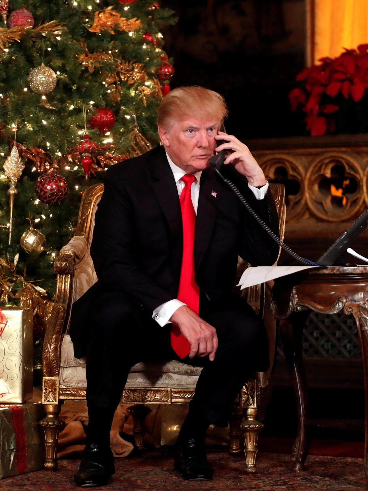 Năm 2017, Donald Trump làm thế giới choáng váng - RFI