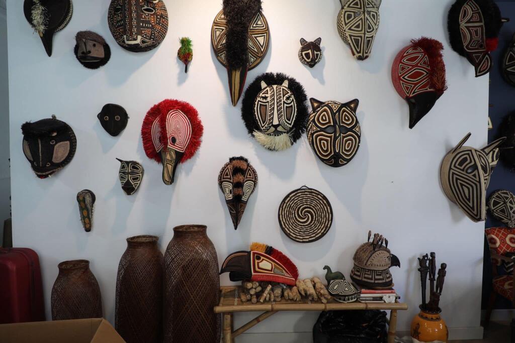 Masques Ethic & Tropic Corinne Bally