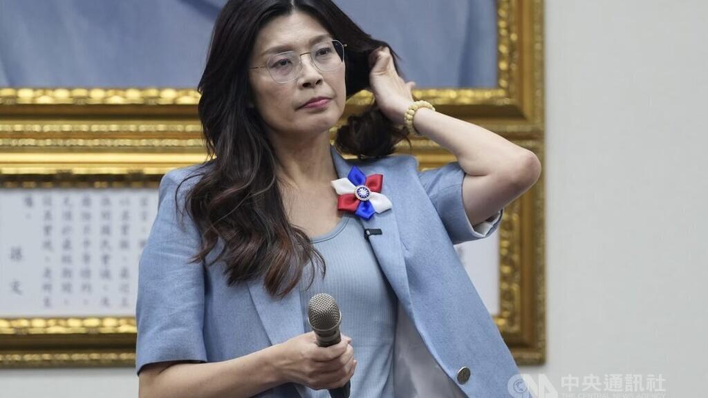 国民党新任党主席郑丽文将为台海两岸关系翻开新的一页？