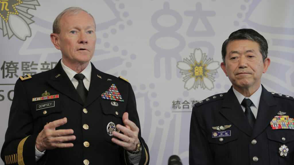 Ảnh tư liệu : Tham mưu trưởng Liên quân Lực lượng Phòng vệ Nhật Bản Shigeru Iwasaki (P) tại bộ Quốc Phòng ở Tokyo, Nhật Bản, ngày 26/04/2013.