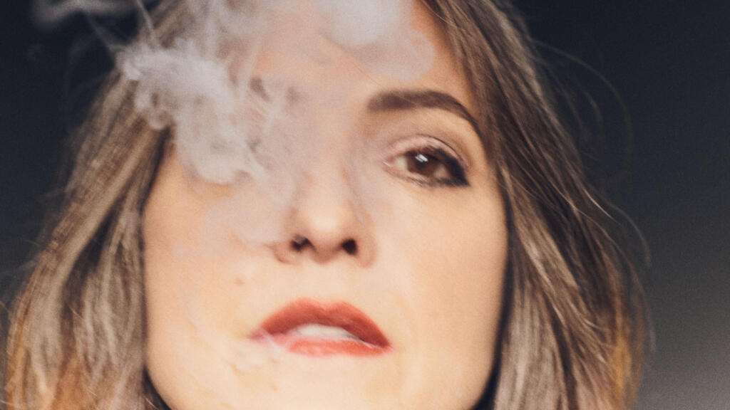 Keren Ann chante son amour de Paris dans son 10e album «Paris Amour» sorti le 12 septembre 2025.