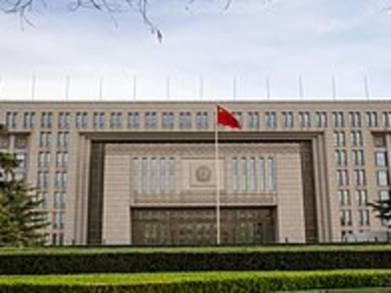 王小洪上任先推公安百日行动