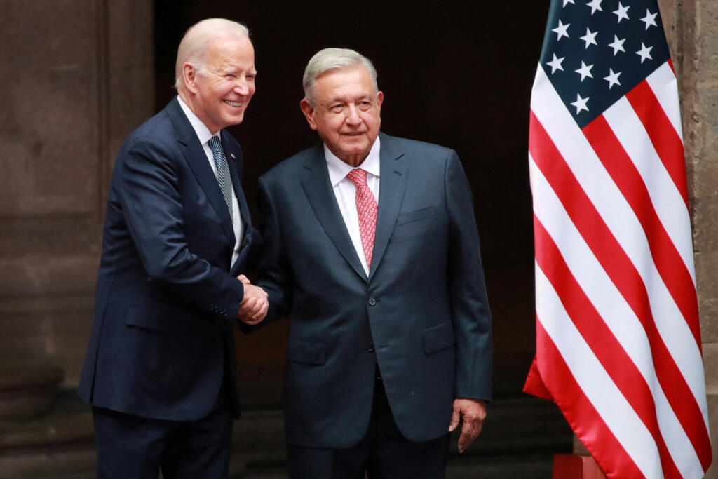 Joe Biden e o presidente mexicano Andrés Manuel Lopez Obrador reuniram-se em 9 de janeiro de 2023 na Cidade do México, na véspera de uma cúpula tripartite com o Canadá.