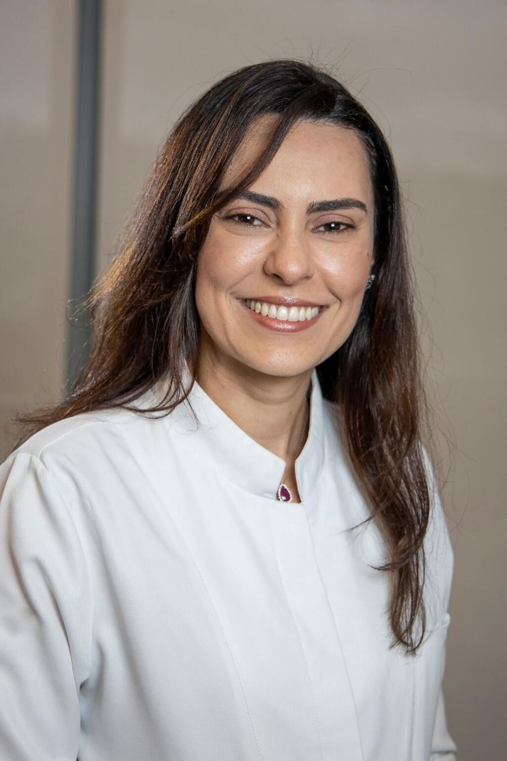 A oncologista brasileira Maria Ignez Braghiroli explica que as equipes médicas ficaram "atordoadas" no início da epidemia
