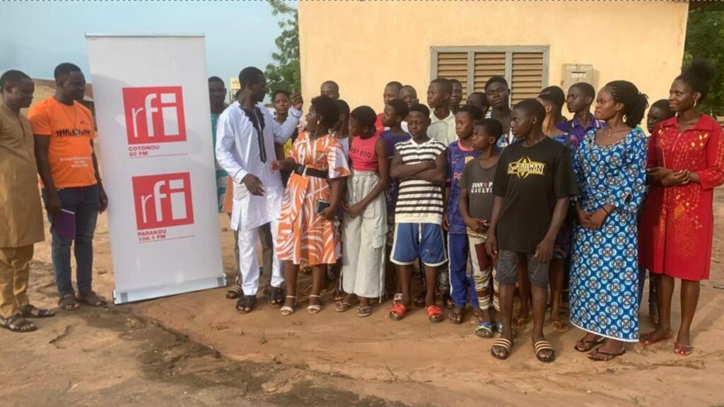 非洲贝宁多格博[法广俱乐部]