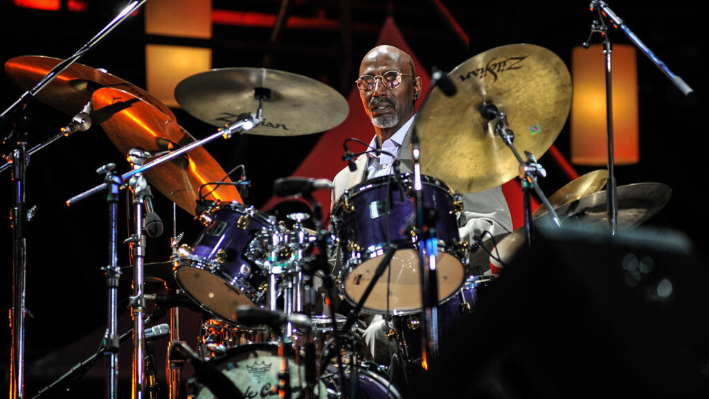 T.S. Monk sur scène, le 30 avril 2014, à Osaka, Japon.