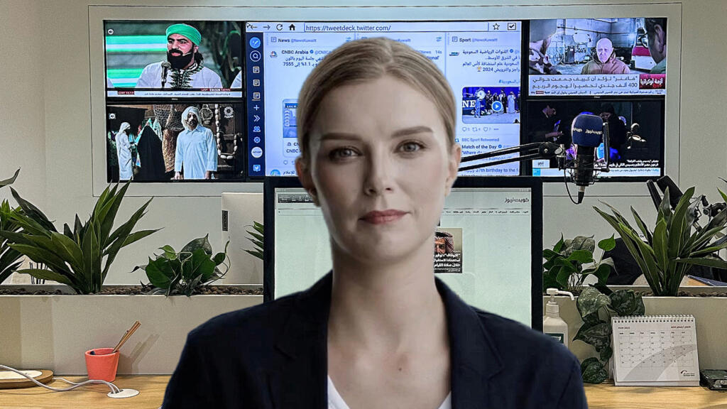 Foto divulgada pelo serviço Kuwait News, em 10 de abril de 2023, na Cidade do Kuwait, mostra a repórter virtual 'Fedha'. O meio de comunicação kuwaitiano revelou uma apresentadora de notícias virtual gerada por meio de inteligência artificial, com planos para ler boletins online. "Fedha" apareceu na conta do Twitter do site Kuwait News.